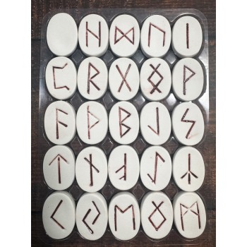 The Book of Runes (naujas leidimas) US Games Systems